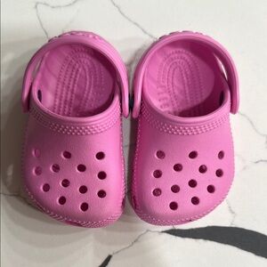 Baby Crocs Pink Clogs size 2/3
